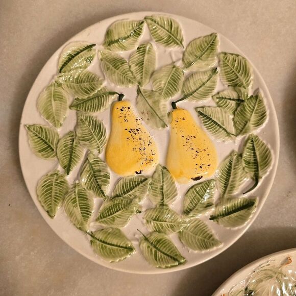 Set Of 3 Neuwirth Vintage Fruit Themed Majolica Style Decorative Plates Portugal - Picture 2 of 10